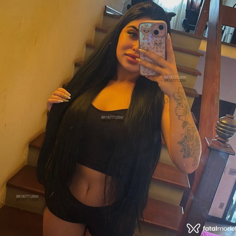 Acompanhante Mirella - Feed