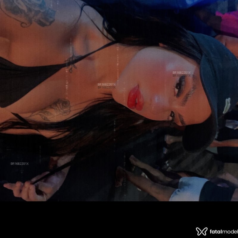 Acompanhante Eduarda - Feed
