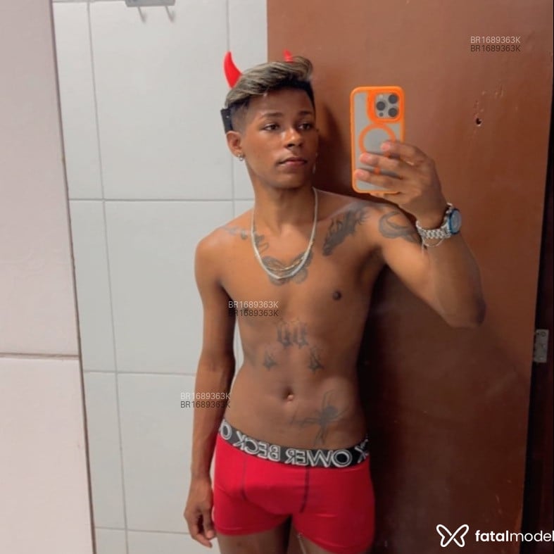 Acompanhante Lucas Silva - Feed