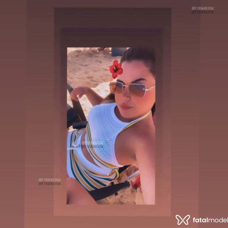 Acompanhante Ana Clara - Feed