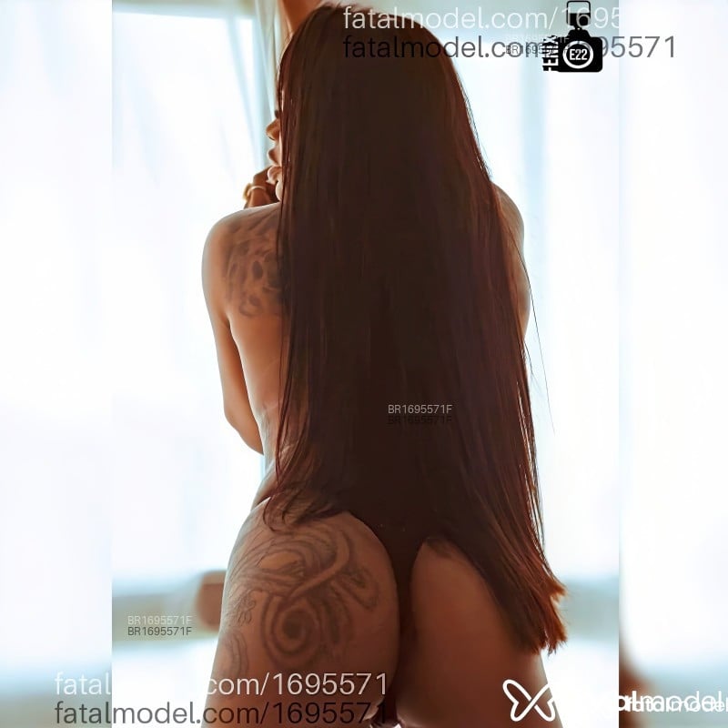 Acompanhante Rubi Thompson - Feed
