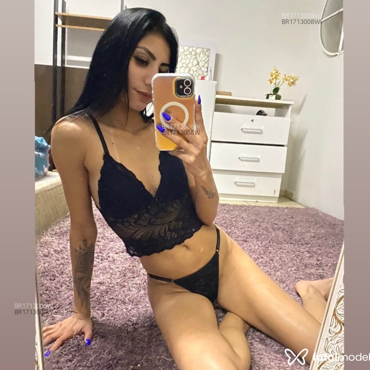 Acompanhante Maitê - Feed