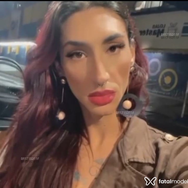 Acompanhante Fernanda - Feed