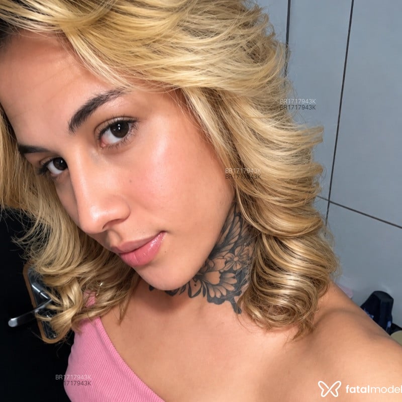 Acompanhante Stefani - Feed
