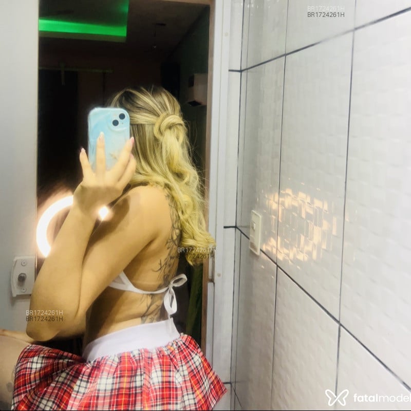 Acompanhante Bella - Feed