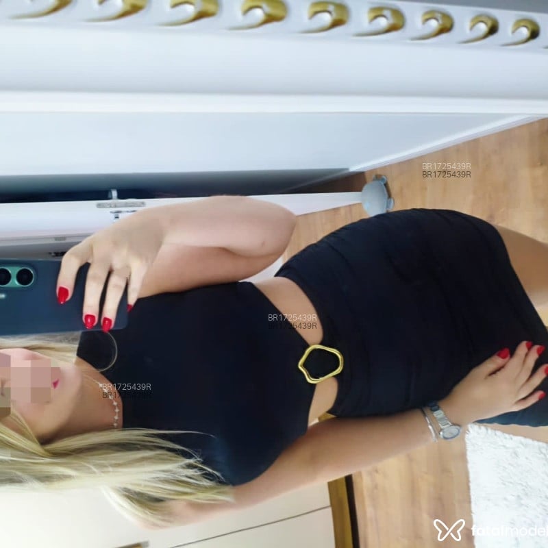 Acompanhante Paty Cunha - Feed
