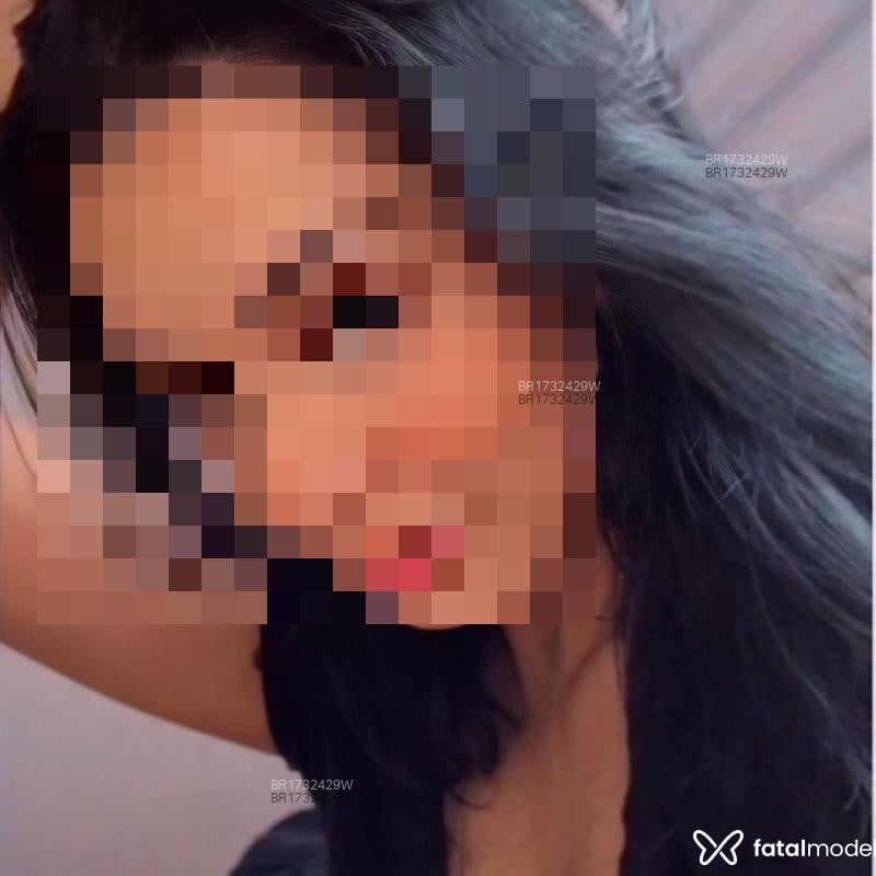 Acompanhante Helena - Feed