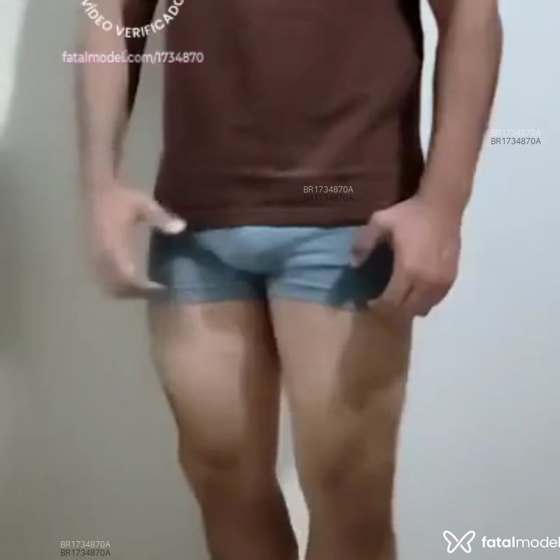 Acompanhante Robert - Feed