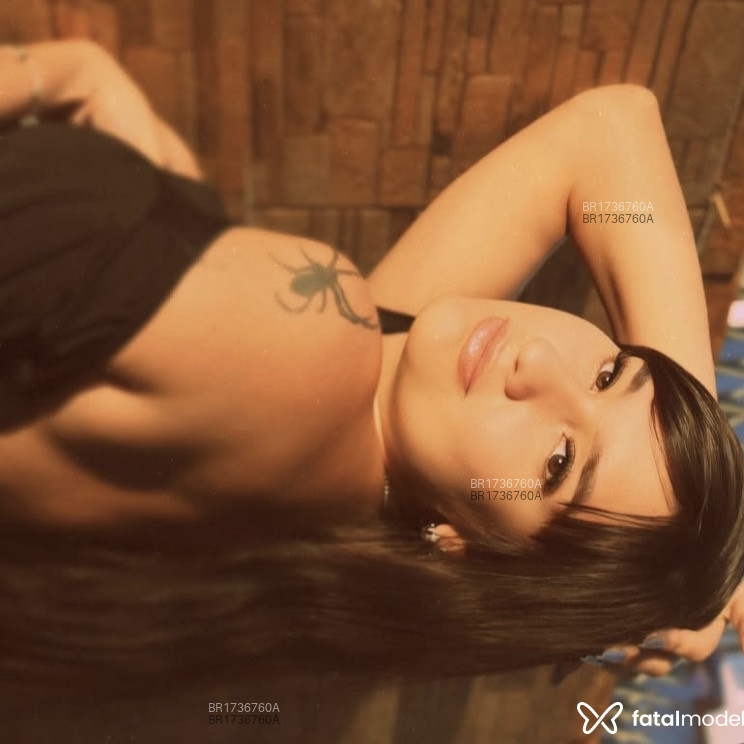 Acompanhante Karol - Feed