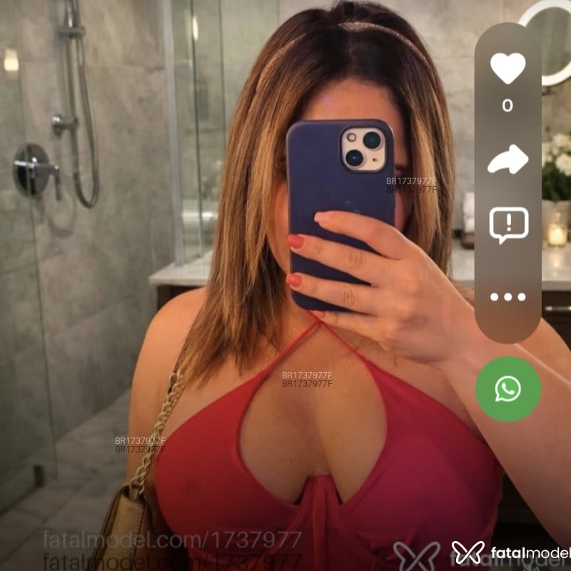 Acompanhante Agatha - Feed