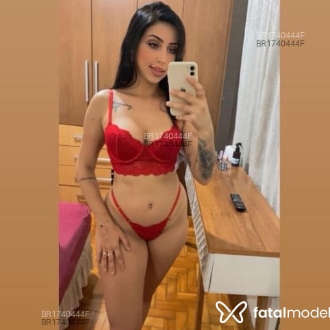 Acompanhante Tifany Niffi - Feed