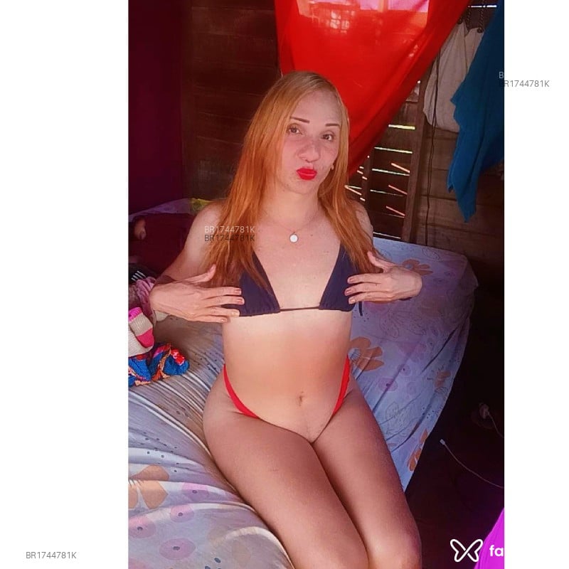 Acompanhante Mia Pantoja - Feed