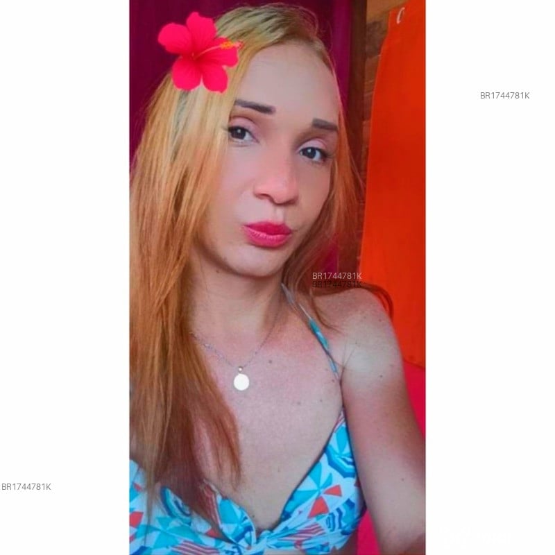Acompanhante Mia Pantoja - Feed