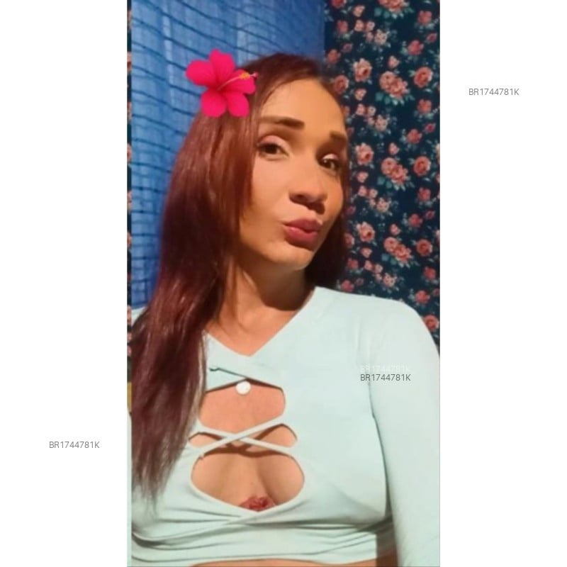 Acompanhante Mia Pantoja - Feed