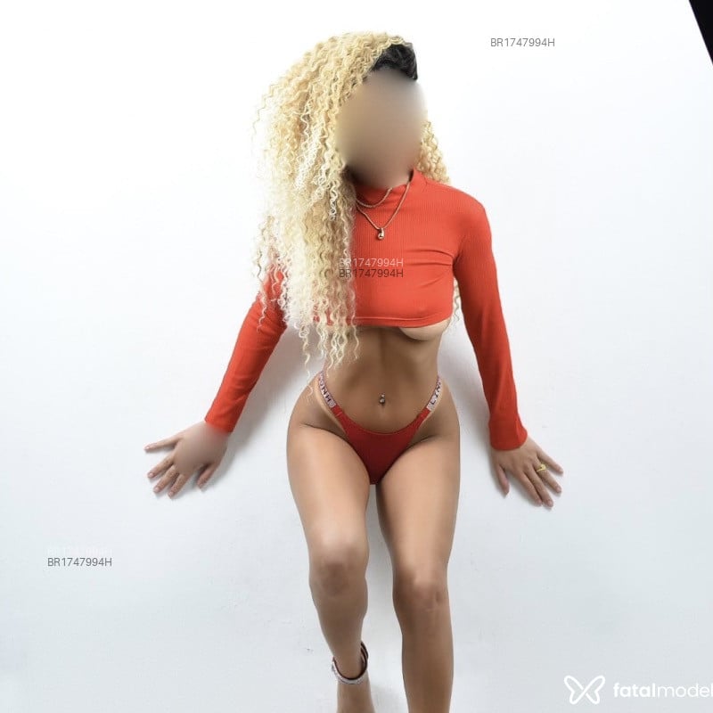 Acompanhante Aline Ferrari - Feed