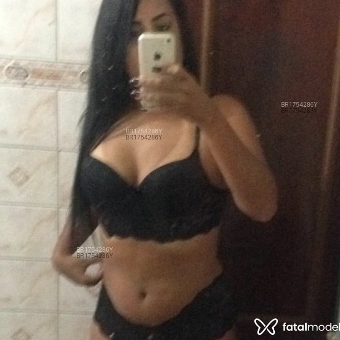 Acompanhante Lívia - Feed