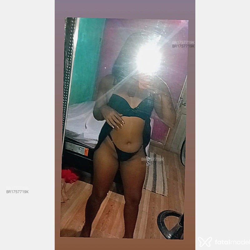 Acompanhante Anjiinha - Feed