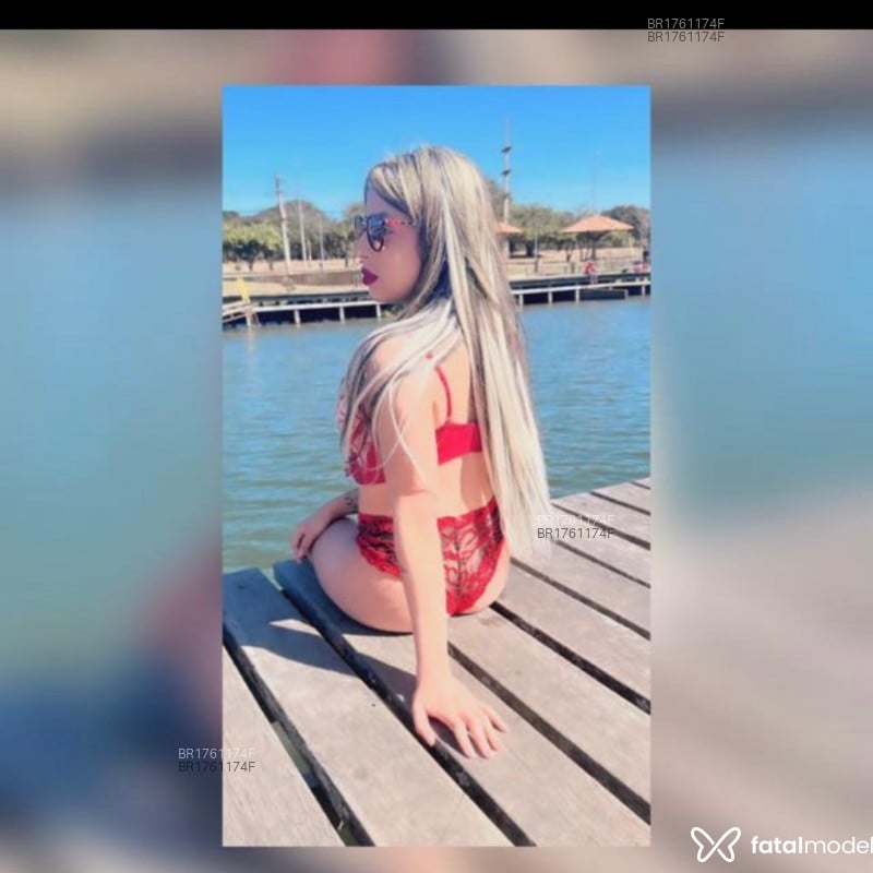 Acompanhante Julia - Feed