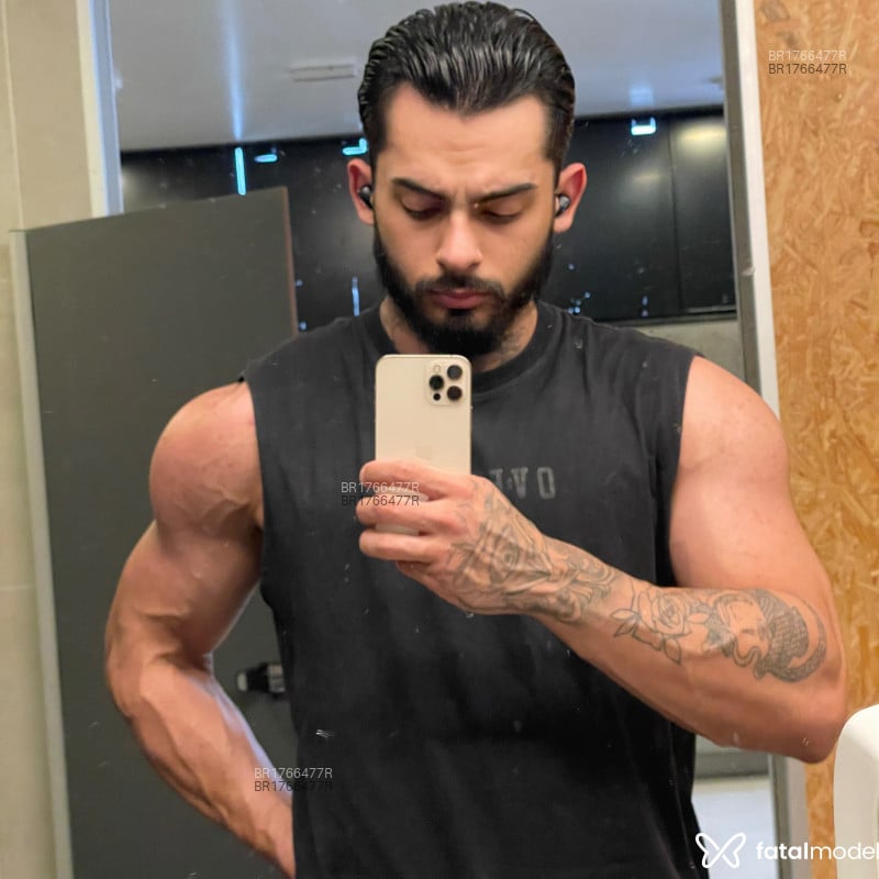 Acompanhante Bruno Henrique - Feed