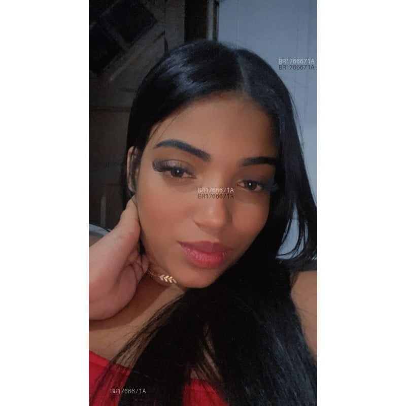 Acompanhante Tiffany - Feed