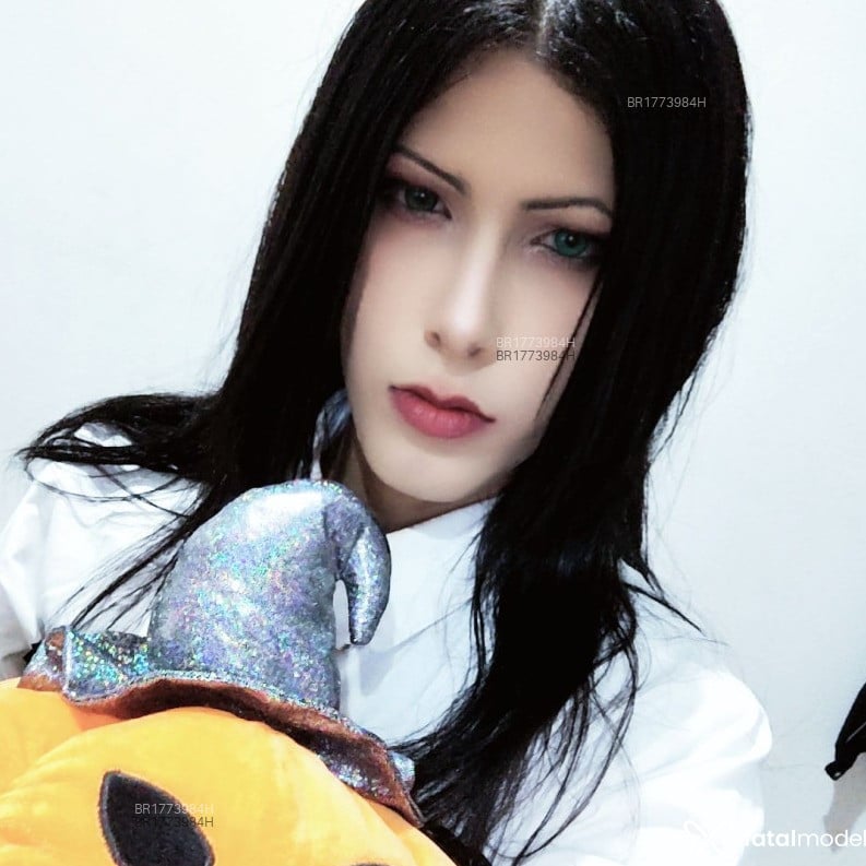 Acompanhante Yuki Sazaiaki - Feed