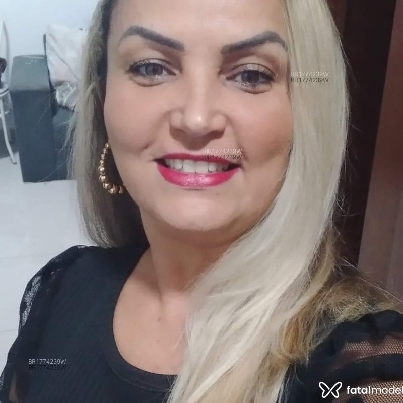 Acompanhante Mel monteiro - Feed