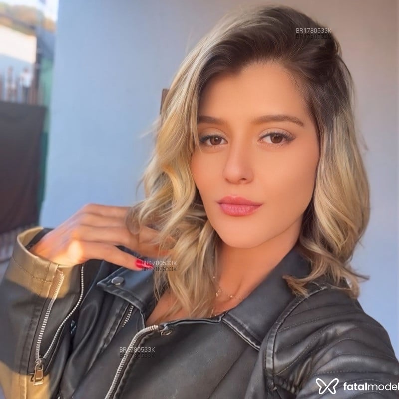 Acompanhante Júlia Martins - Feed