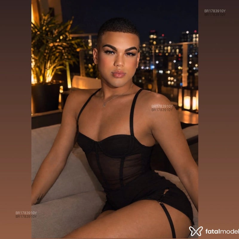 Acompanhante Roh Avelar - Feed