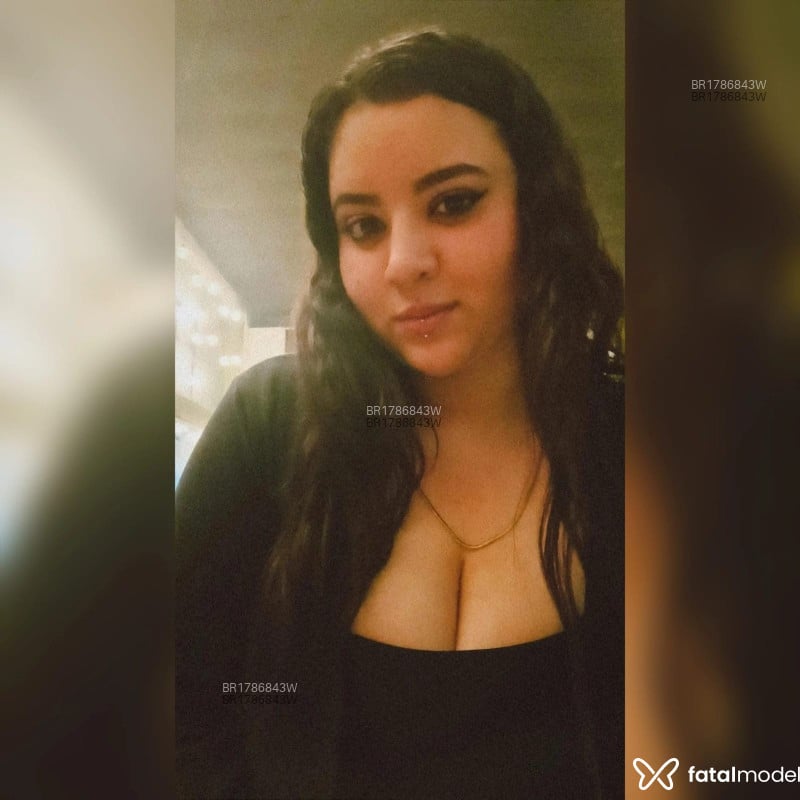 Acompanhante Eduarda - Feed