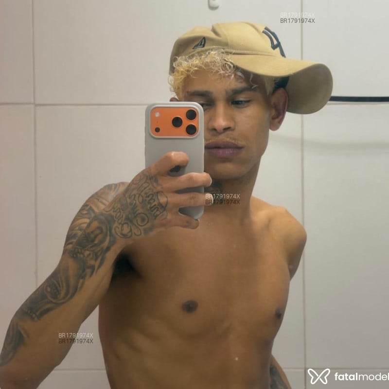 Acompanhante Gabriel Martins - Feed