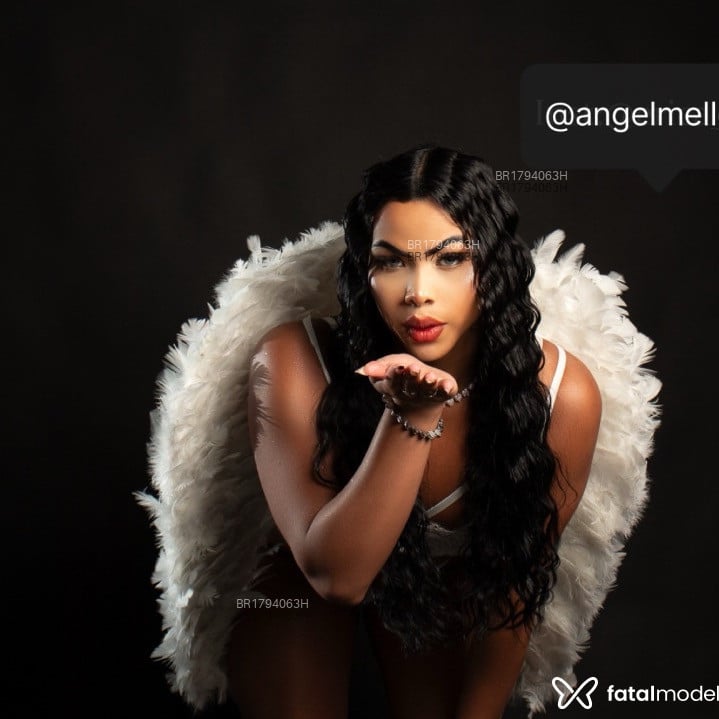Acompanhante Angel - Feed