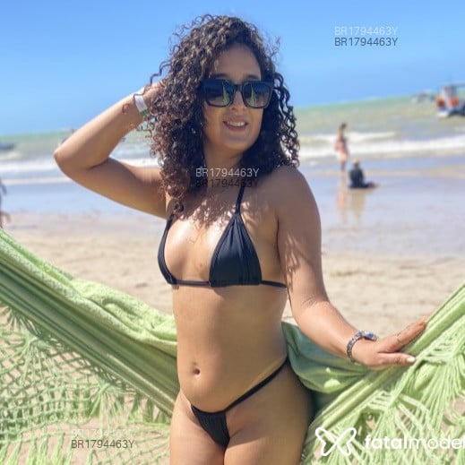Acompanhante Aninha - Feed