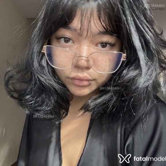 Acompanhante Ana - Feed