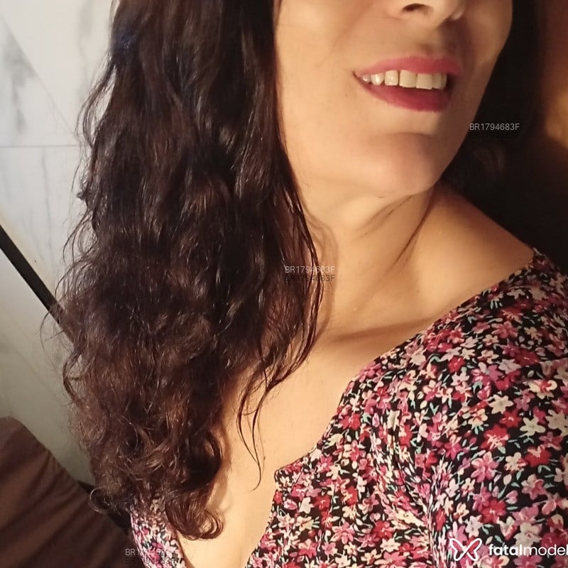Acompanhante Leona Ferraz - Feed