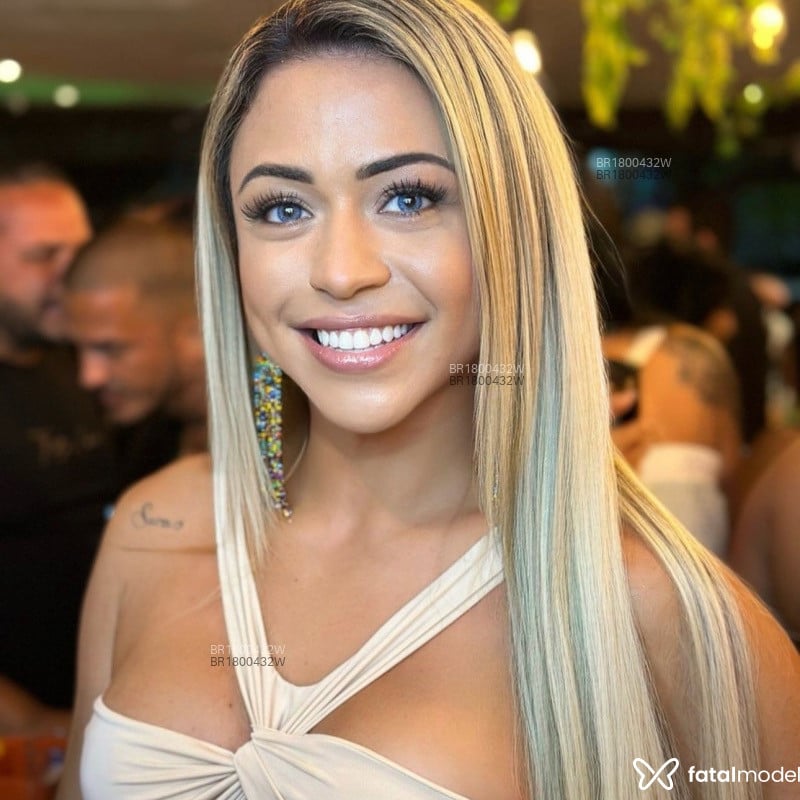 Acompanhante Nicole Vaz - Feed