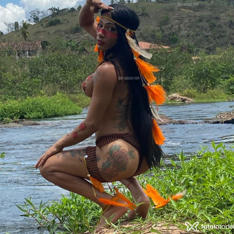 Acompanhante Paulina - Feed