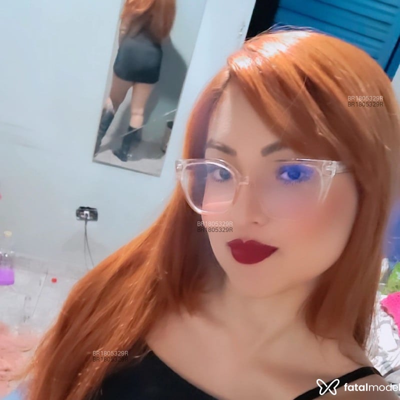 Acompanhante Aninha - Feed