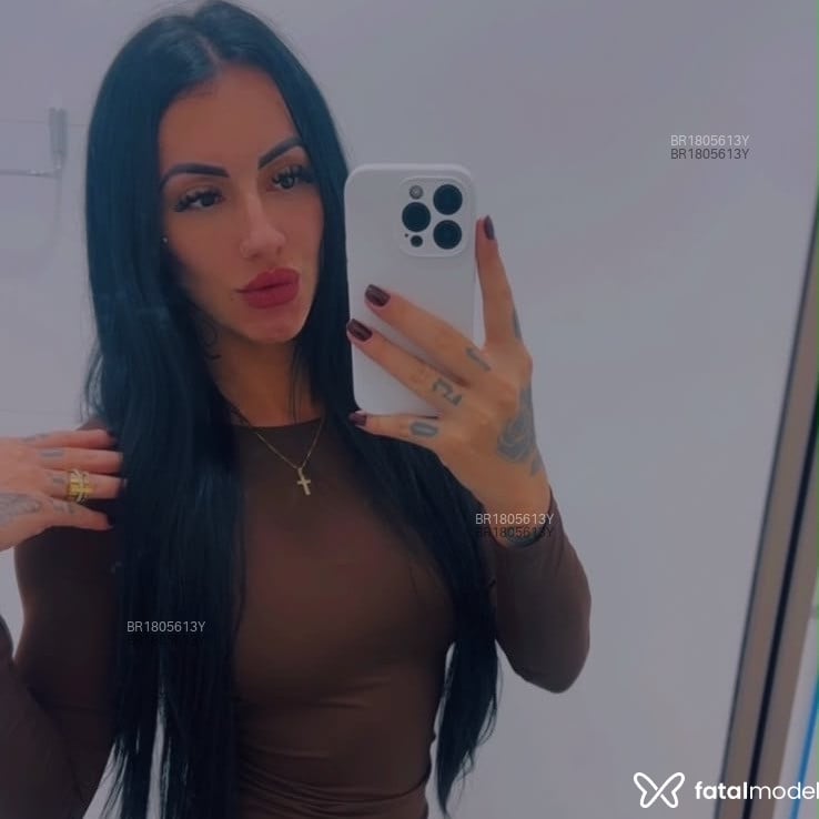 Acompanhante Camila - Feed