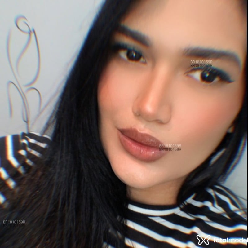 Acompanhante Emily Ferreira - Feed