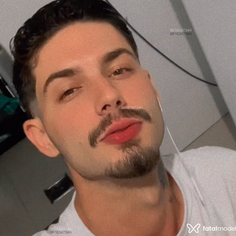 Acompanhante Kayky Couto - Feed