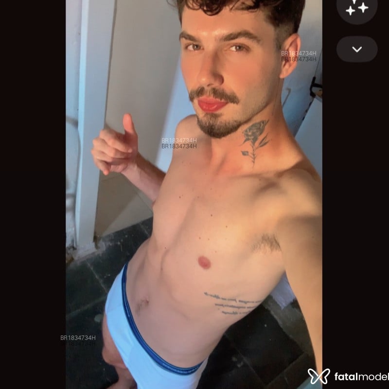 Acompanhante Kayky Couto - Feed