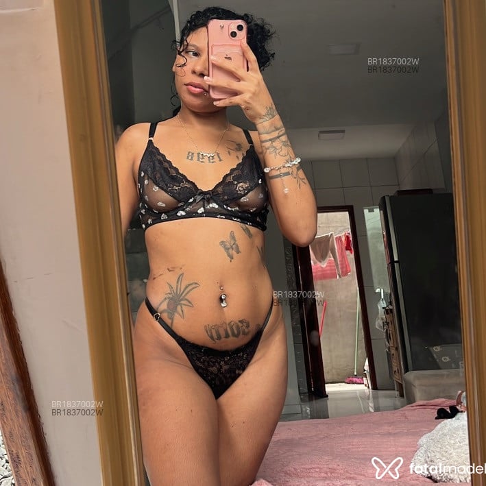 Acompanhante Raquel - Feed