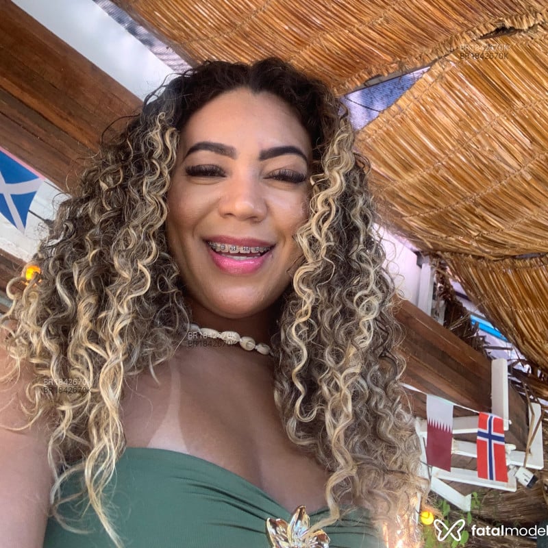 Acompanhante Isabelle - Feed