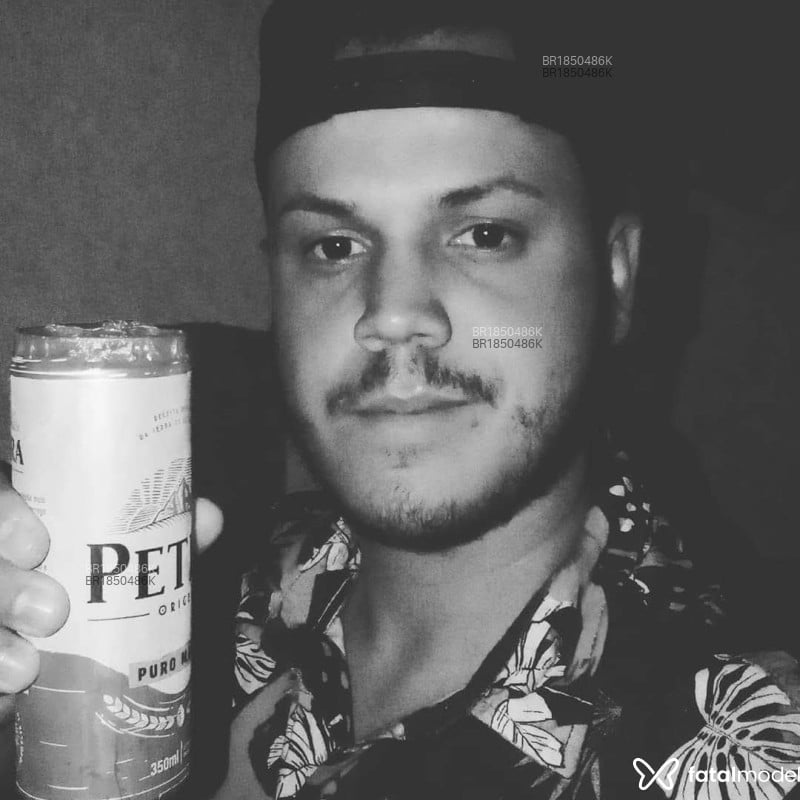 Acompanhante Augusto - Feed