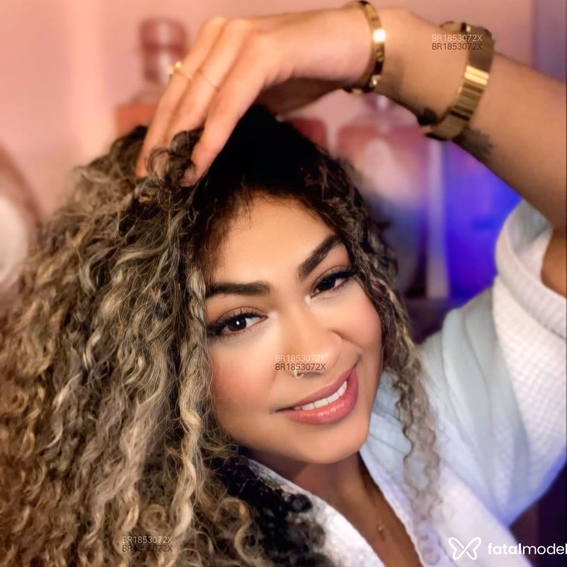 Acompanhante Beatriz - Feed