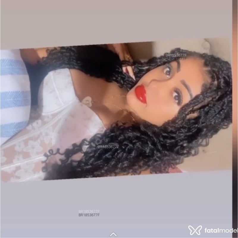Acompanhante Lívia - Feed