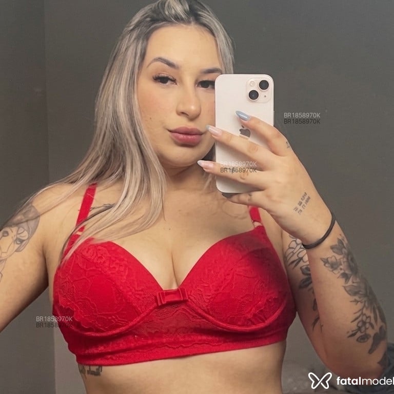 Acompanhante Amanda - Feed
