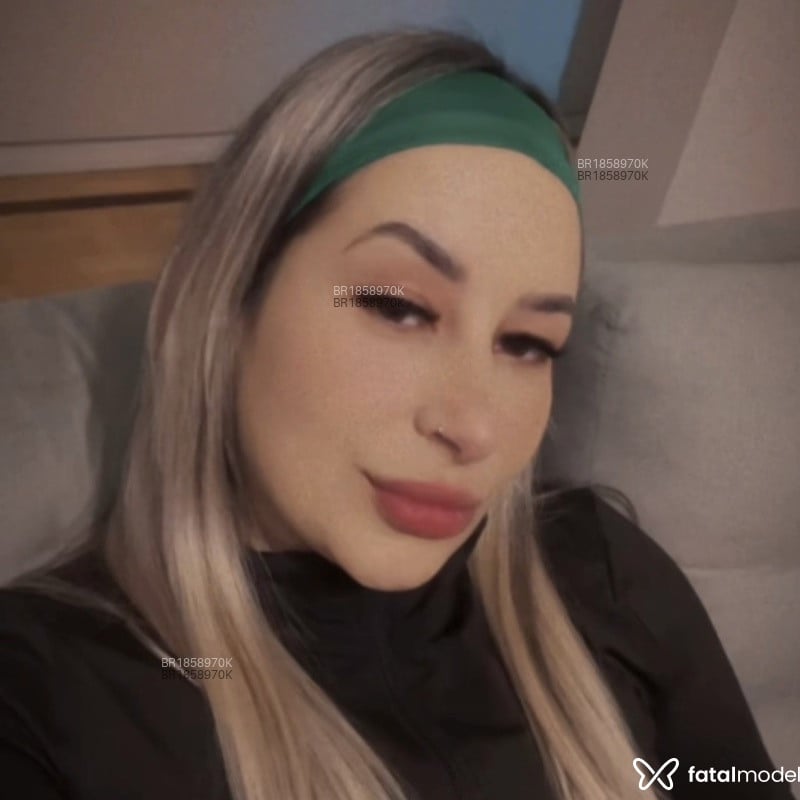Acompanhante Luiza - Feed