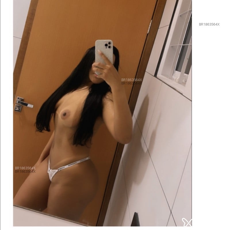 Acompanhante Valentina - Feed