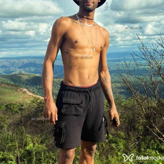 Acompanhante Lucas silva - Feed